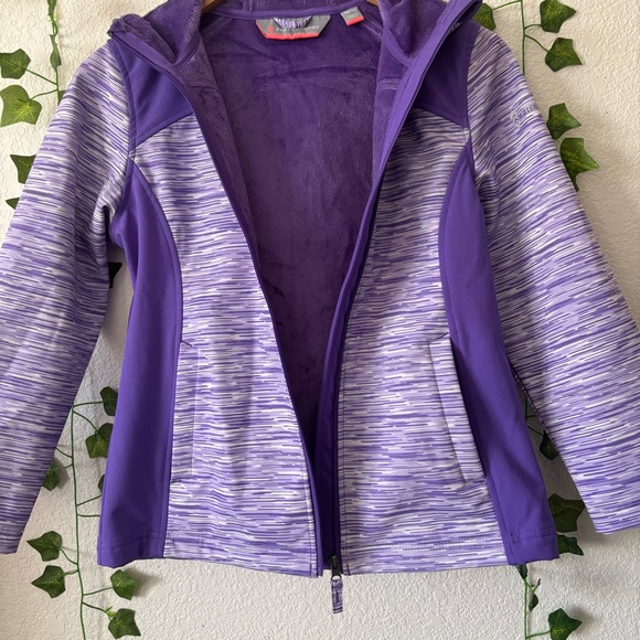 Free Country Girls Purple Softshell Water Resistant Hooded Jacket Size 10/12 - Picture 7 of 15